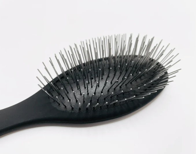 Black Hiko Pin Brush