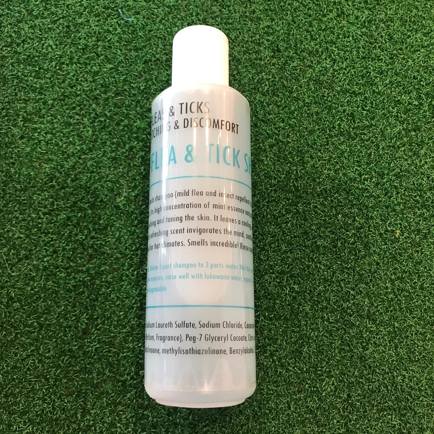 Anti Flea & Tick Shampoo (250ML)